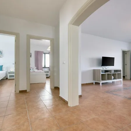 Casita Luisa - Ping Pong And 300m To The By Lanzarote La Santa