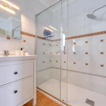 Casita Luisa - Ping Pong And 300m To The By Lanzarote Semesterbostad *