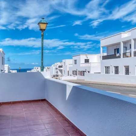 Casita Luisa - Ping Pong And 300m To The By Lanzarote Semesterbostad *