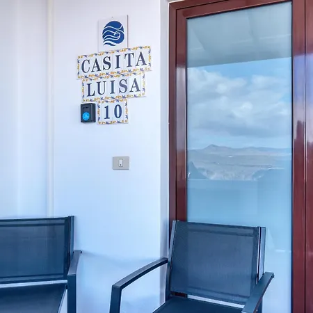 Casita Luisa - Ping Pong And 300m To The By Lanzarote Semesterbostad