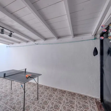 Дом отдыха Casita Luisa - Ping Pong And 300m To The By Lanzarote *