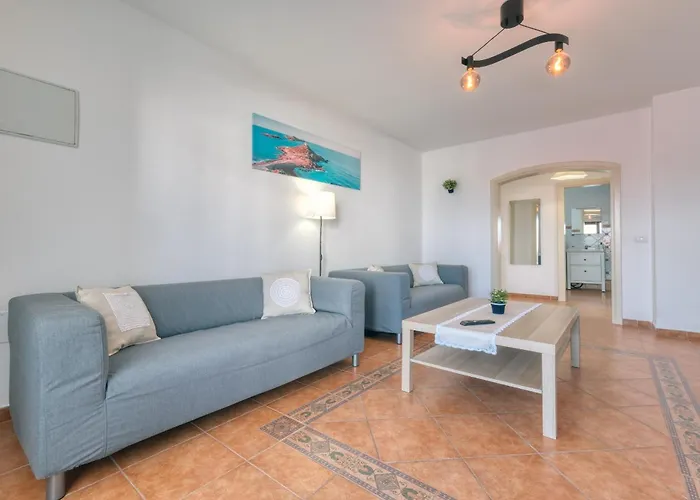 Casita Luisa - Ping Pong And 300m To The By Lanzarote Semesterbostad La Santa