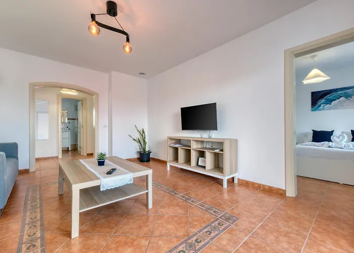 Semesterbostad Casita Luisa - Ping Pong And 300m To The By Lanzarote